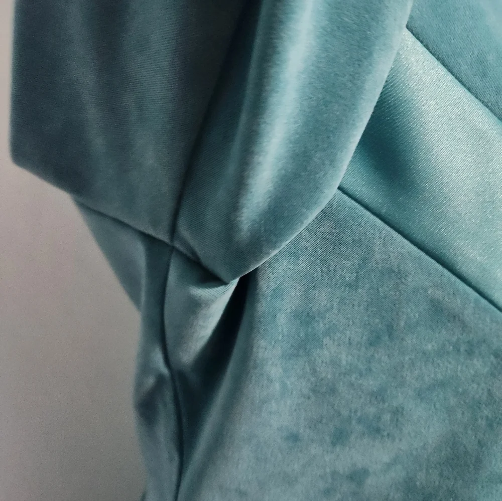 Vintage Leslie Fay Turquoise Velvet Skirt Suit Jacket Set W Gold Buttons Size 6P